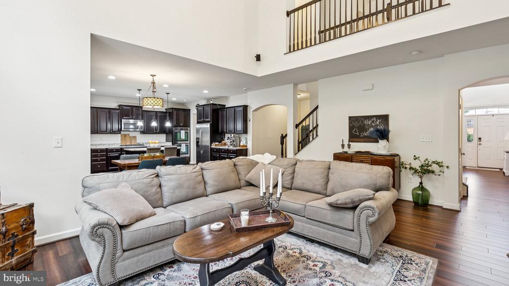 24 DARDEN COURT