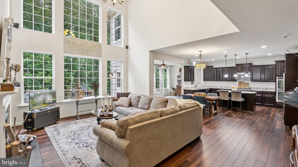 24 DARDEN COURT