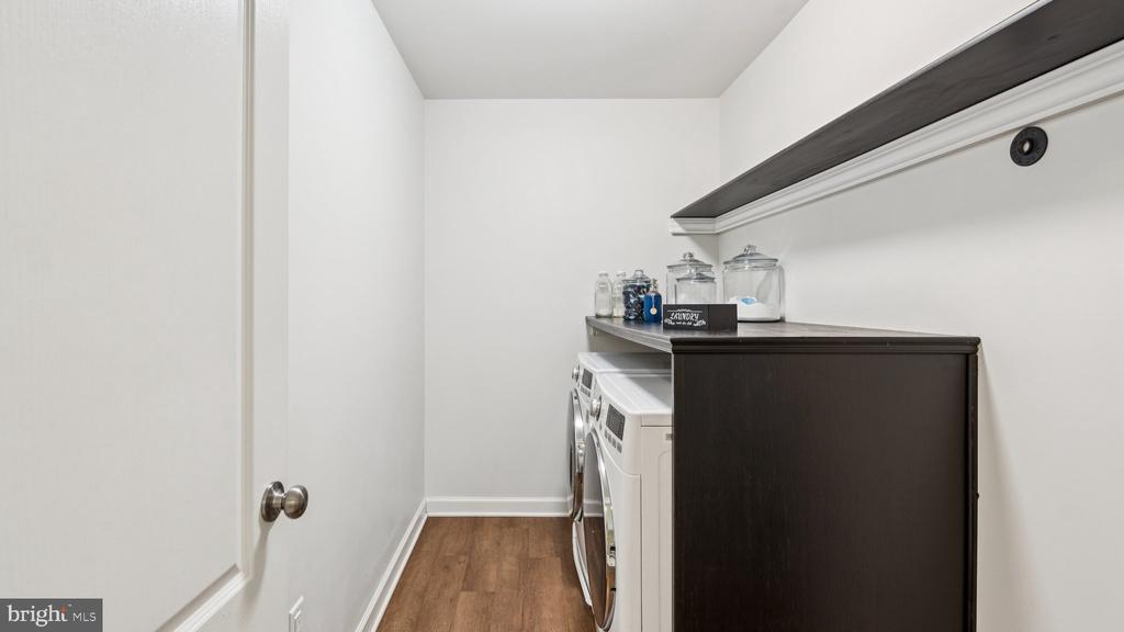 24 DARDEN COURT