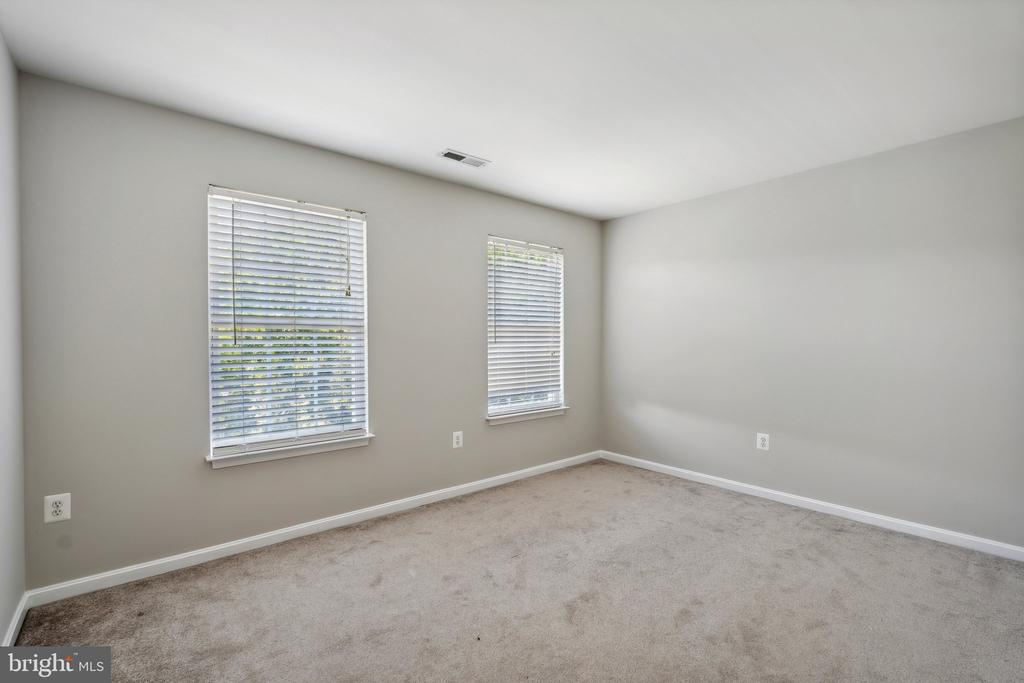 43 SAINT WILLIAMS WAY