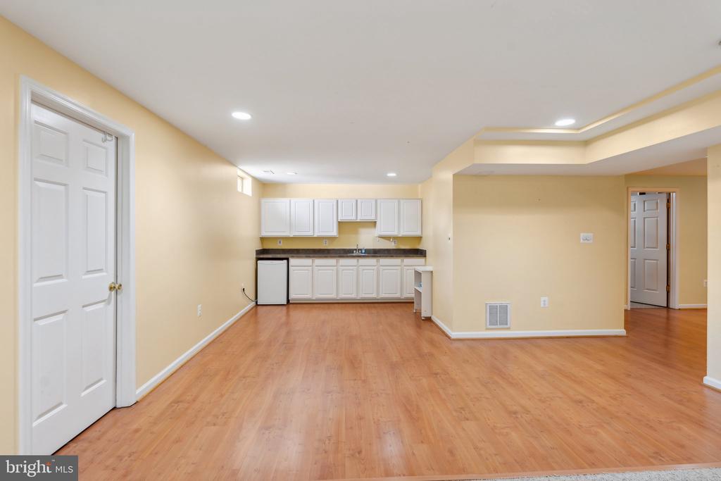 43 SAINT WILLIAMS WAY
