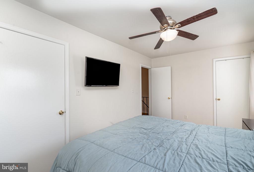 205 POWHATAN COURT 100