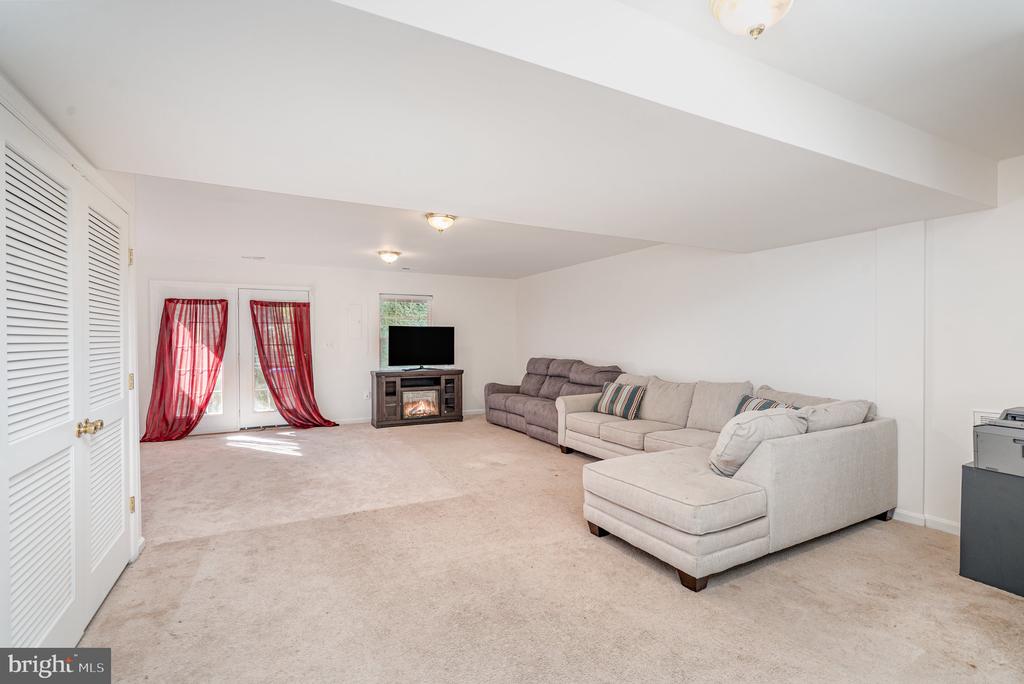 133 ARLA COURT