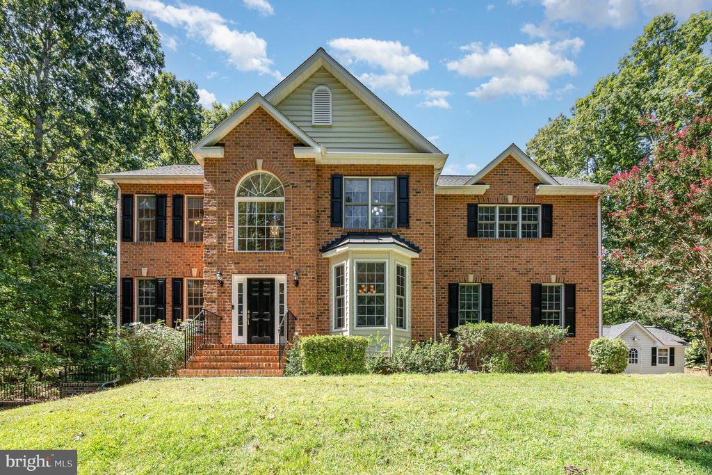 137 SEQUESTER DRIVE