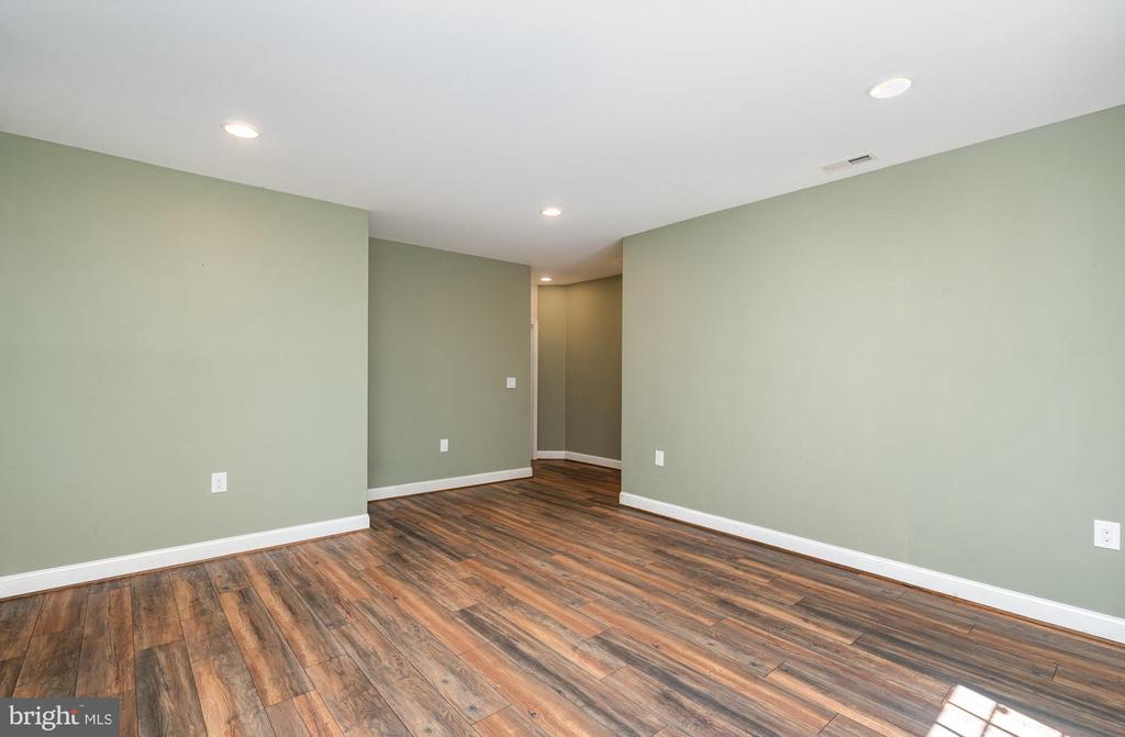 137 SEQUESTER DRIVE