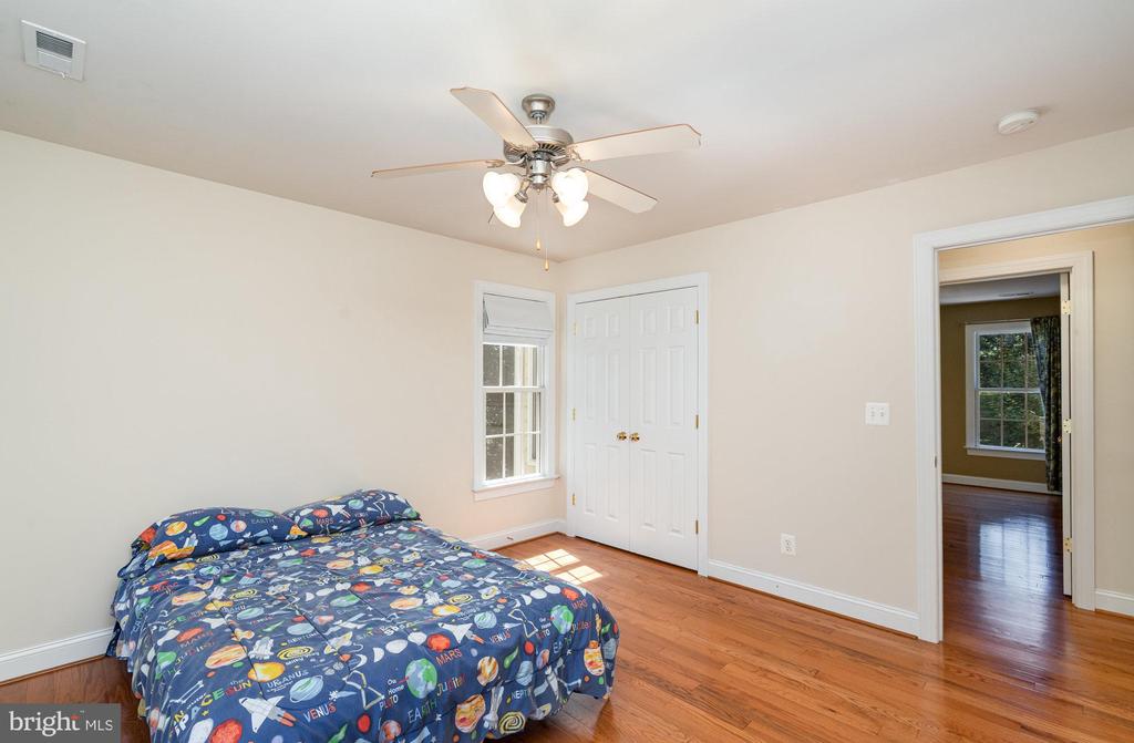 137 SEQUESTER DRIVE