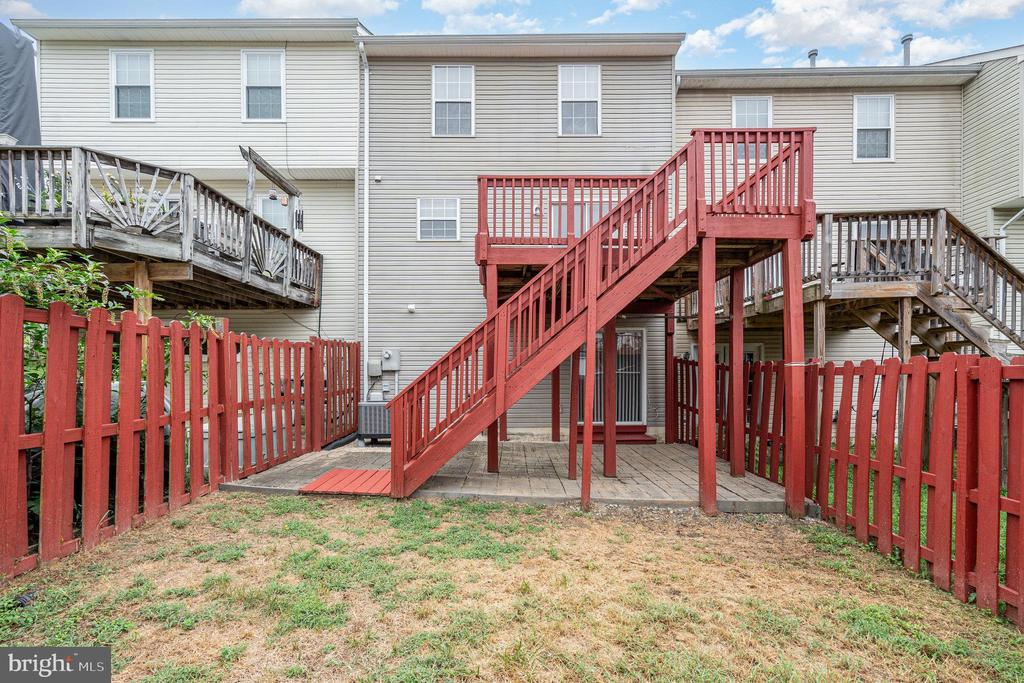 409 POTOMAC HILLS DRIVE