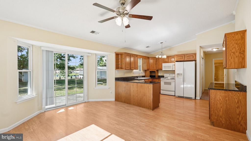12 VISTA WOODS ROAD
