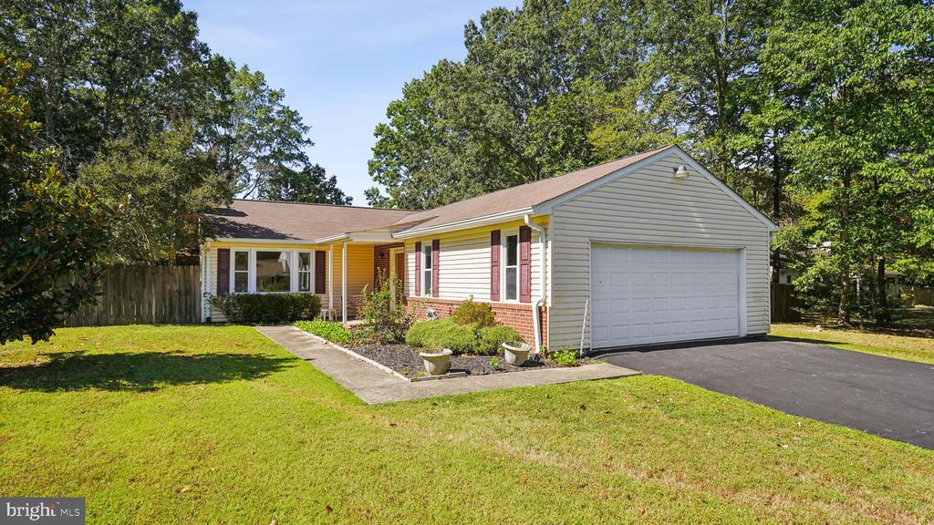 12 VISTA WOODS ROAD