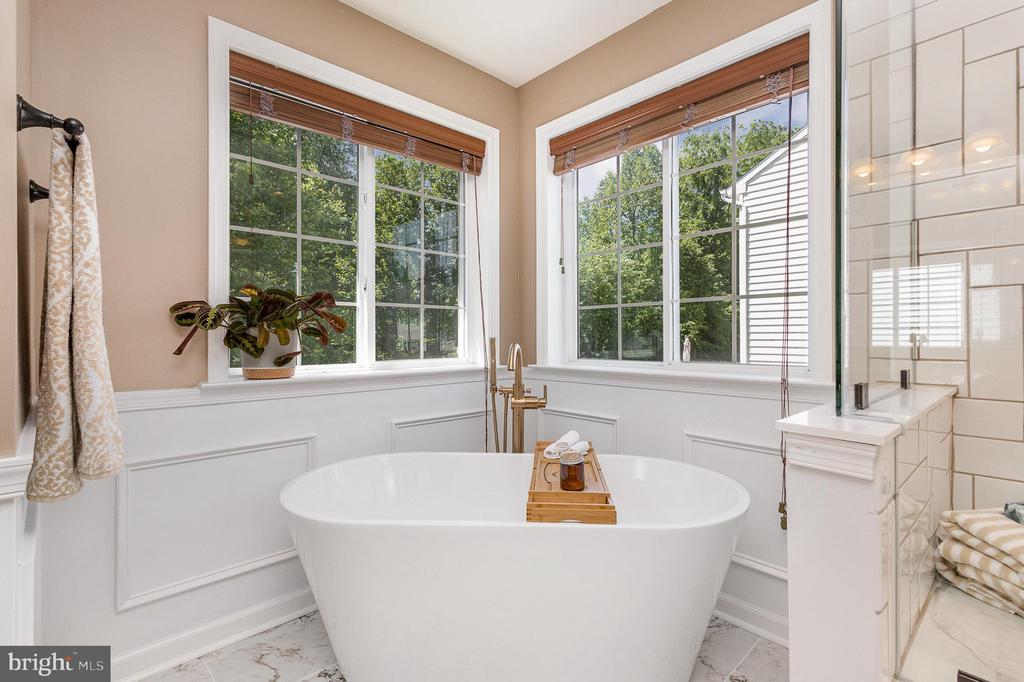 21 BEREA KNOLLS DRIVE