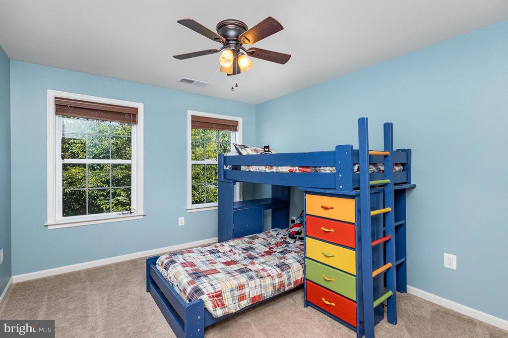21 BEREA KNOLLS DRIVE