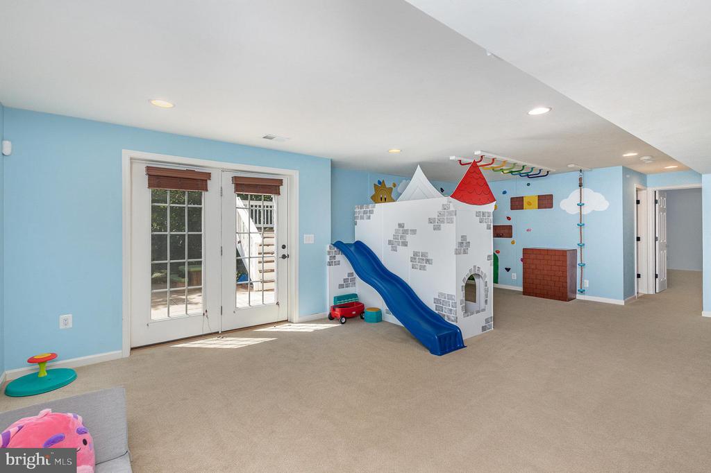 21 BEREA KNOLLS DRIVE