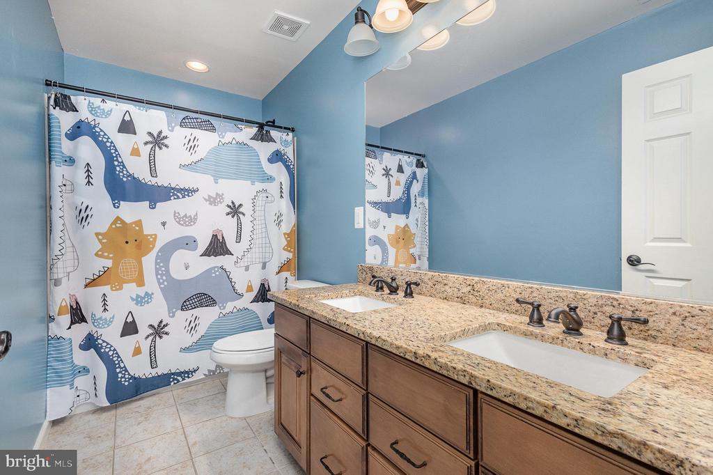 21 BEREA KNOLLS DRIVE