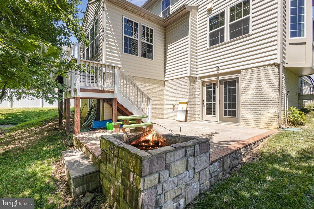 21 BEREA KNOLLS DRIVE