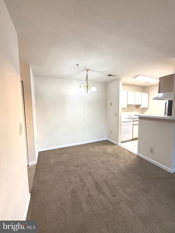 32 WHITE PINE CIRCLE 203