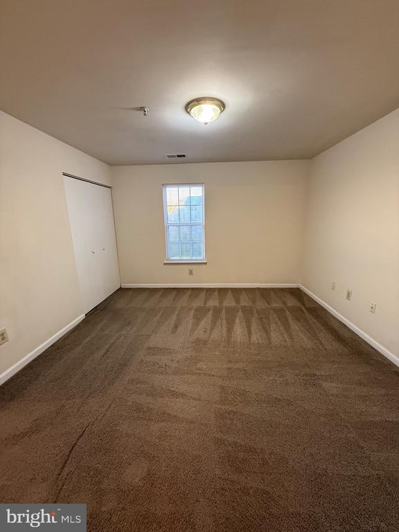 32 WHITE PINE CIRCLE 203