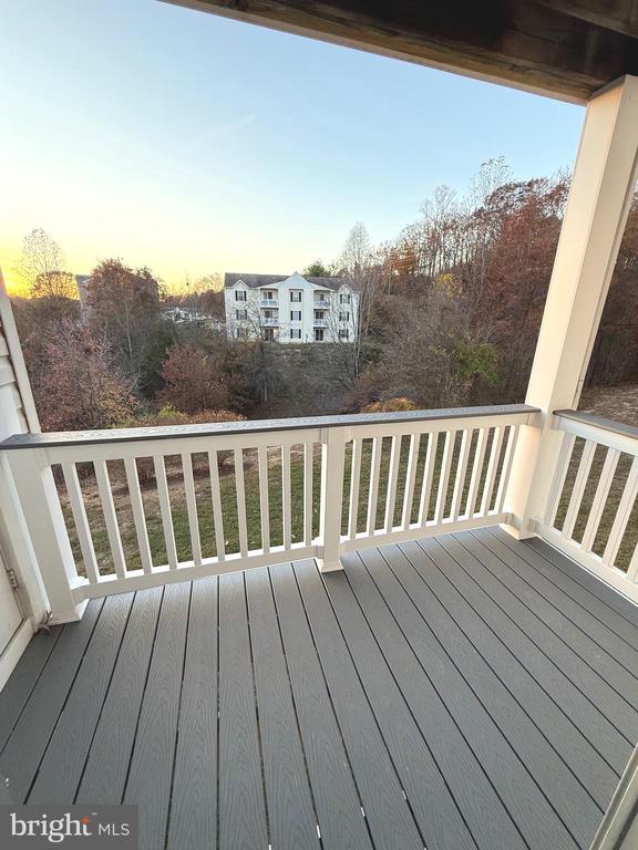 32 WHITE PINE CIRCLE 203