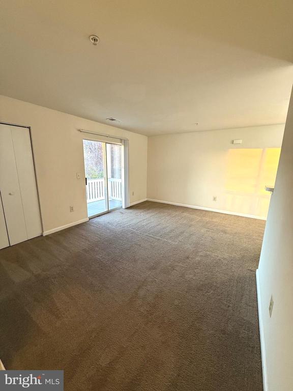 32 WHITE PINE CIRCLE 203