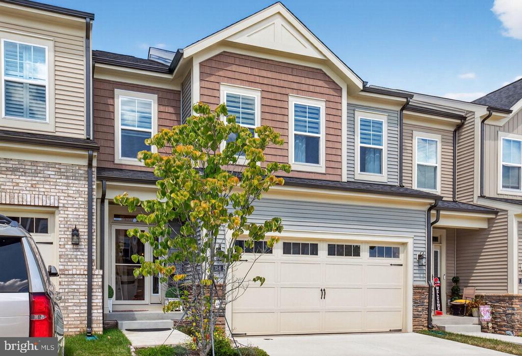154 WINDFLOWER WAY
