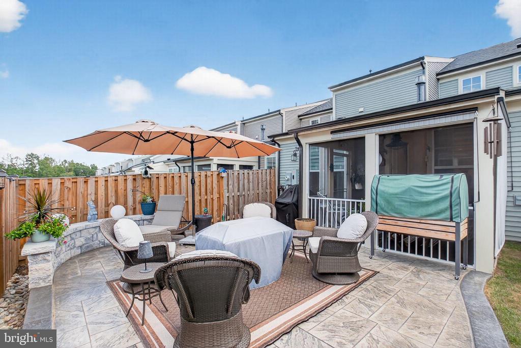 154 WINDFLOWER WAY