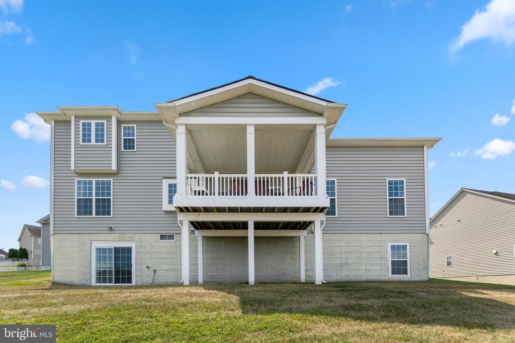 16 BARLEY MILL COURT