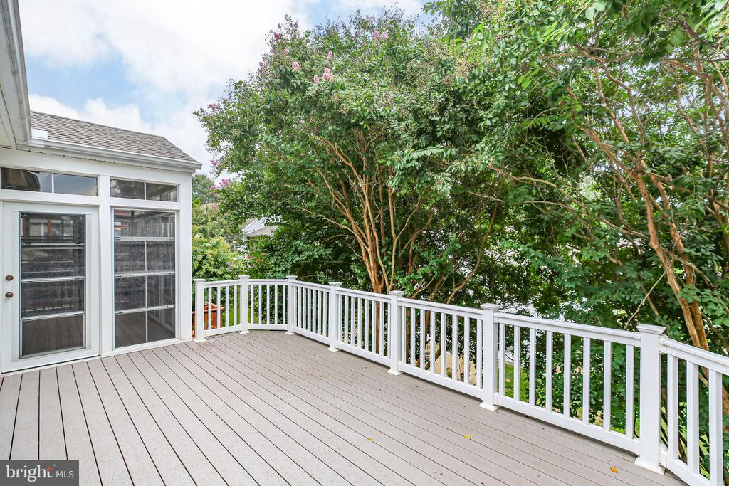 5 BLUEFIELD LANE
