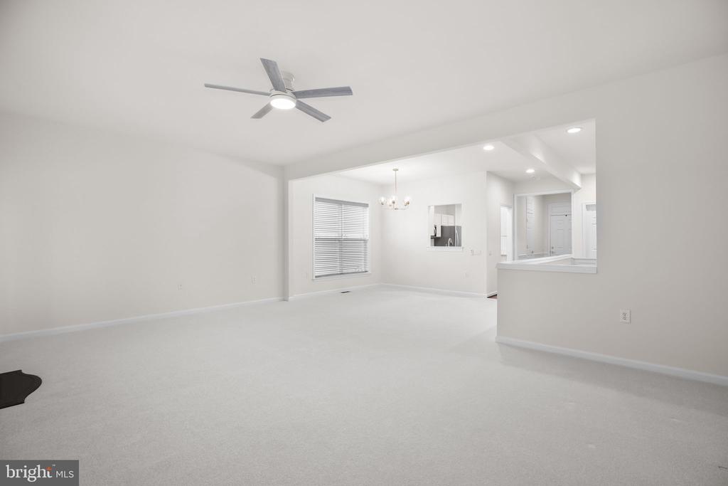 5 BLUEFIELD LANE