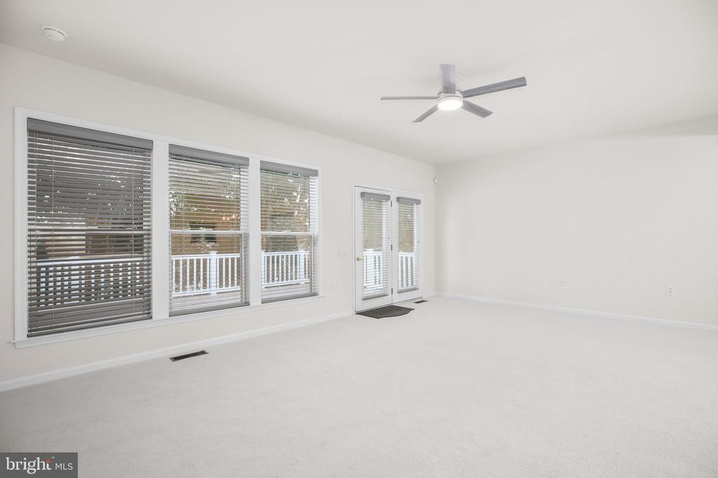 5 BLUEFIELD LANE