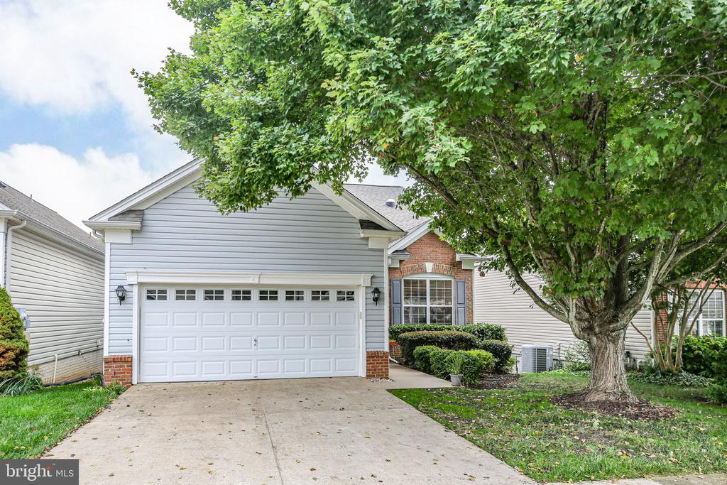 5 BLUEFIELD LANE
