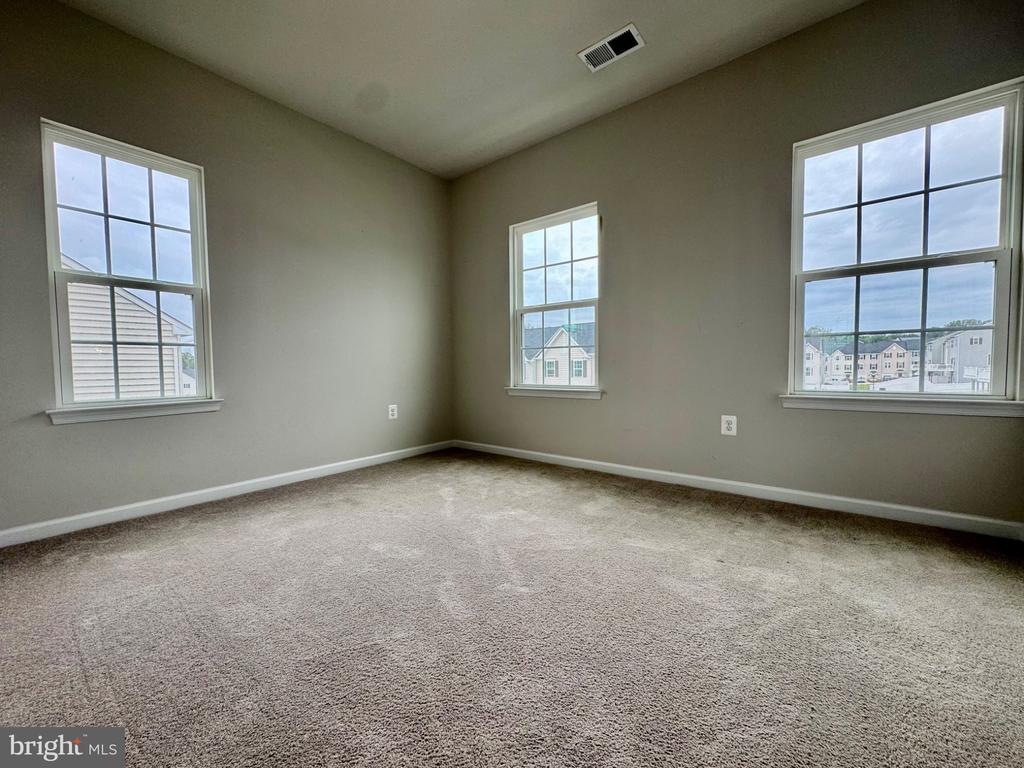 509 ROLLING VALLEY DRIVE