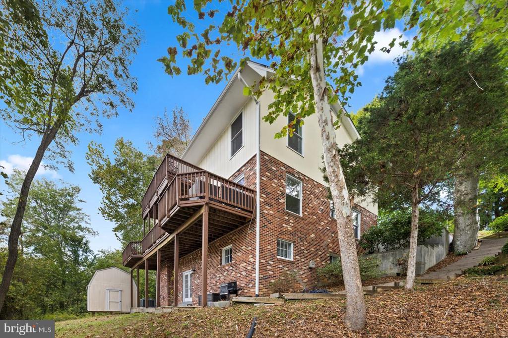 2161 AQUIA DRIVE