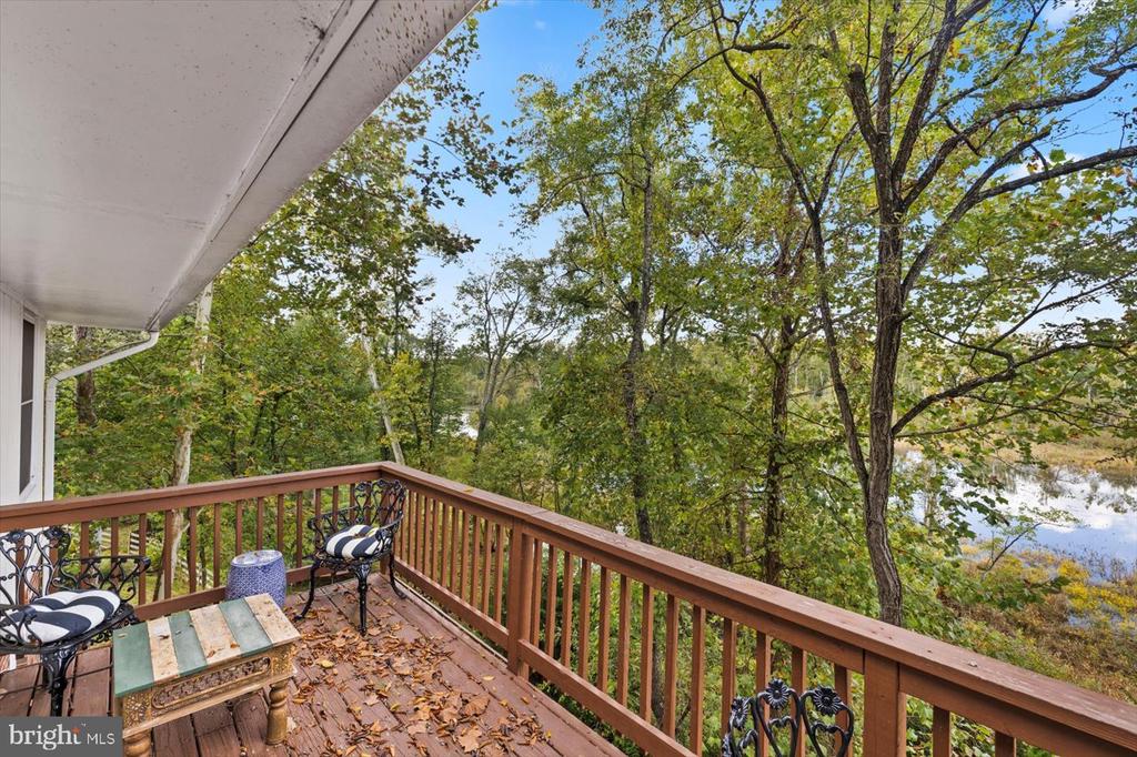 2161 AQUIA DRIVE