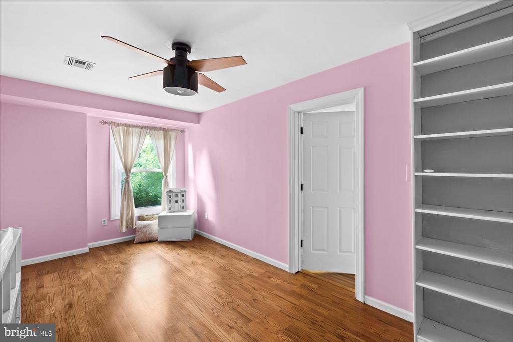 2161 AQUIA DRIVE