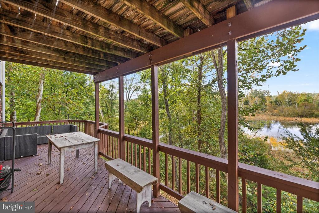 2161 AQUIA DRIVE