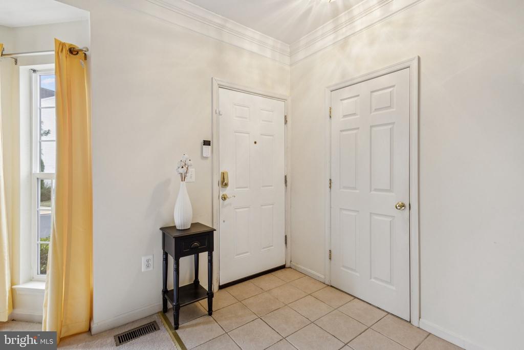 202 HEMLOCK DRIVE