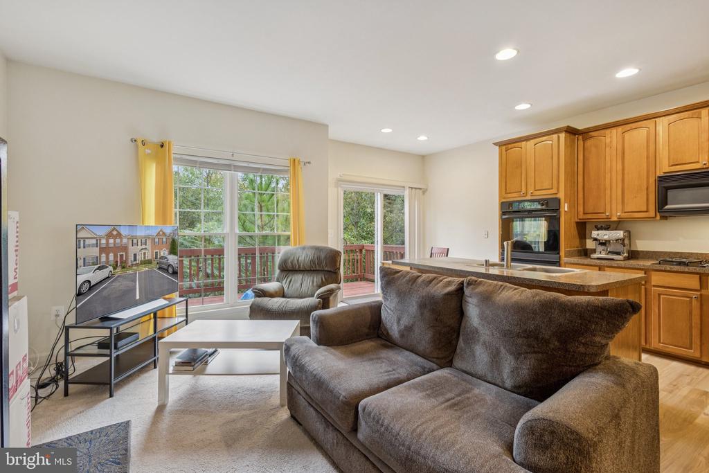 202 HEMLOCK DRIVE