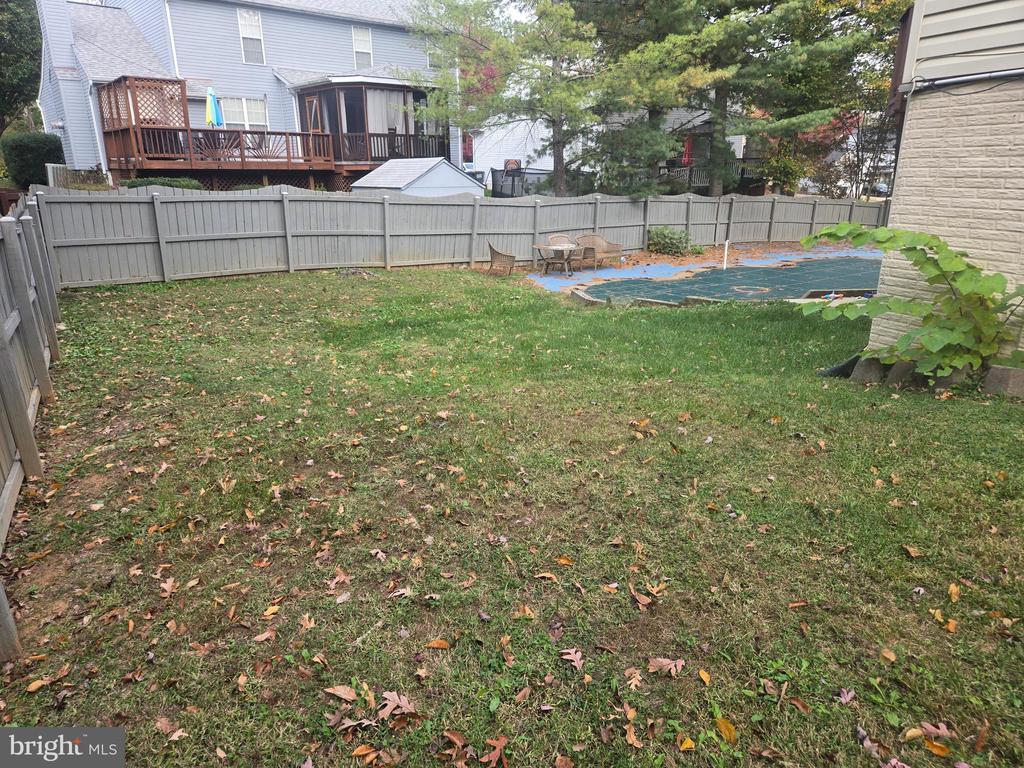 17 STONERIDGE COURT