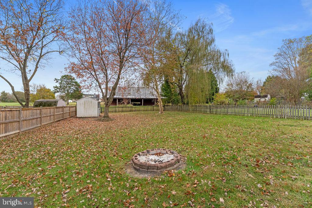 41 DAWSON DRIVE