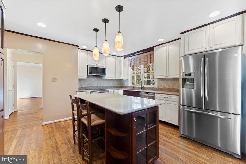 213 SLEEPY HOLLOW TRL