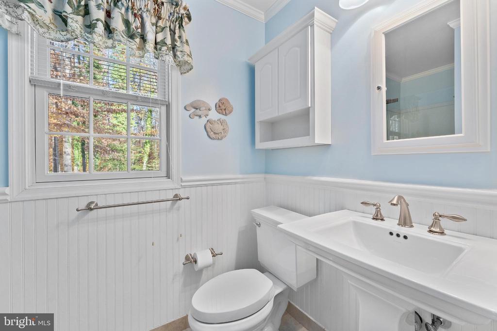 213 SLEEPY HOLLOW TRL