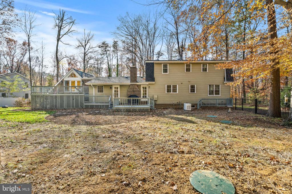 213 SLEEPY HOLLOW TRL