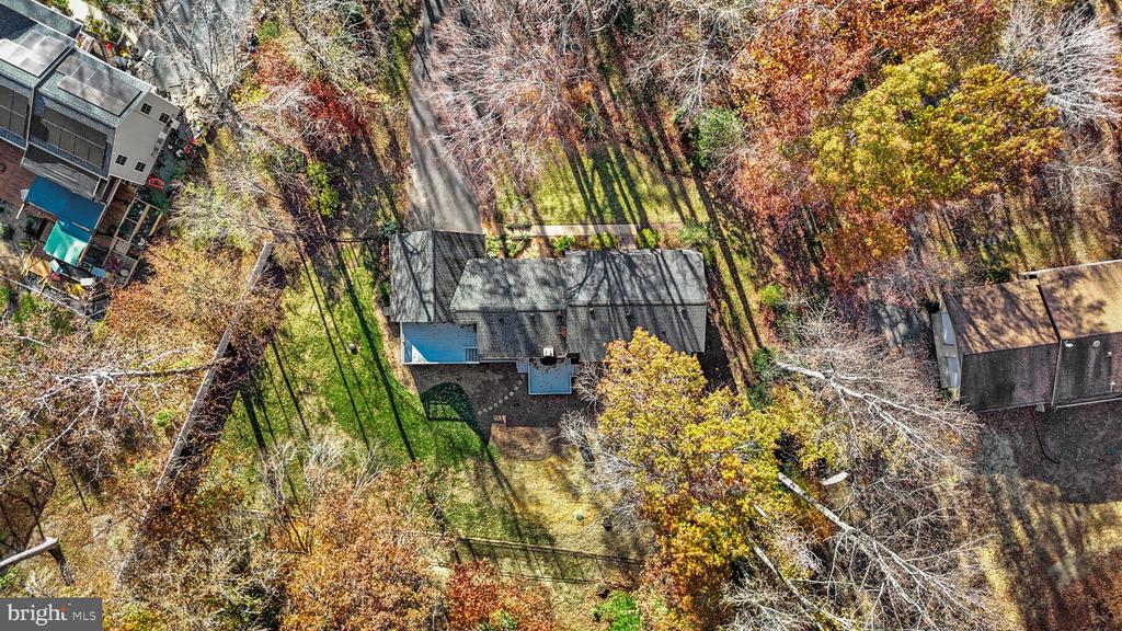 213 SLEEPY HOLLOW TRL