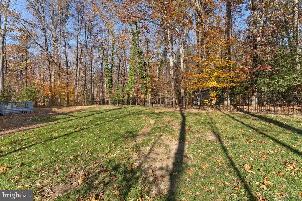213 SLEEPY HOLLOW TRL