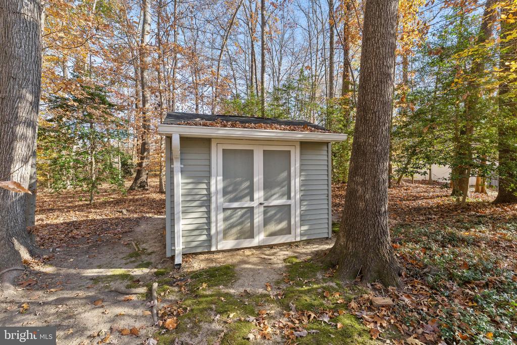 213 SLEEPY HOLLOW TRL