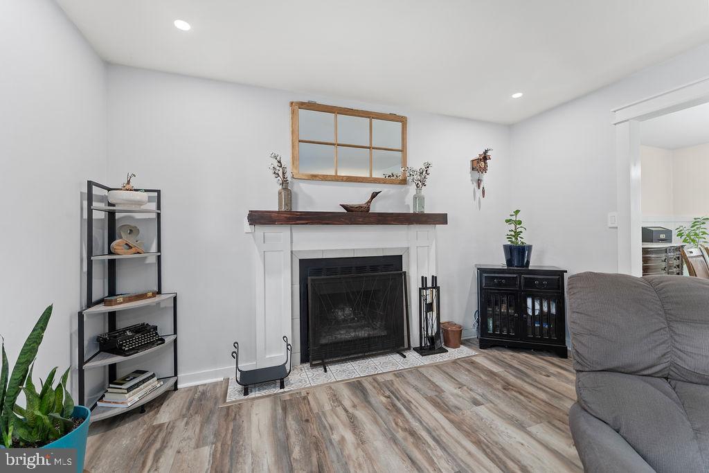 148 OAKWOOD DRIVE