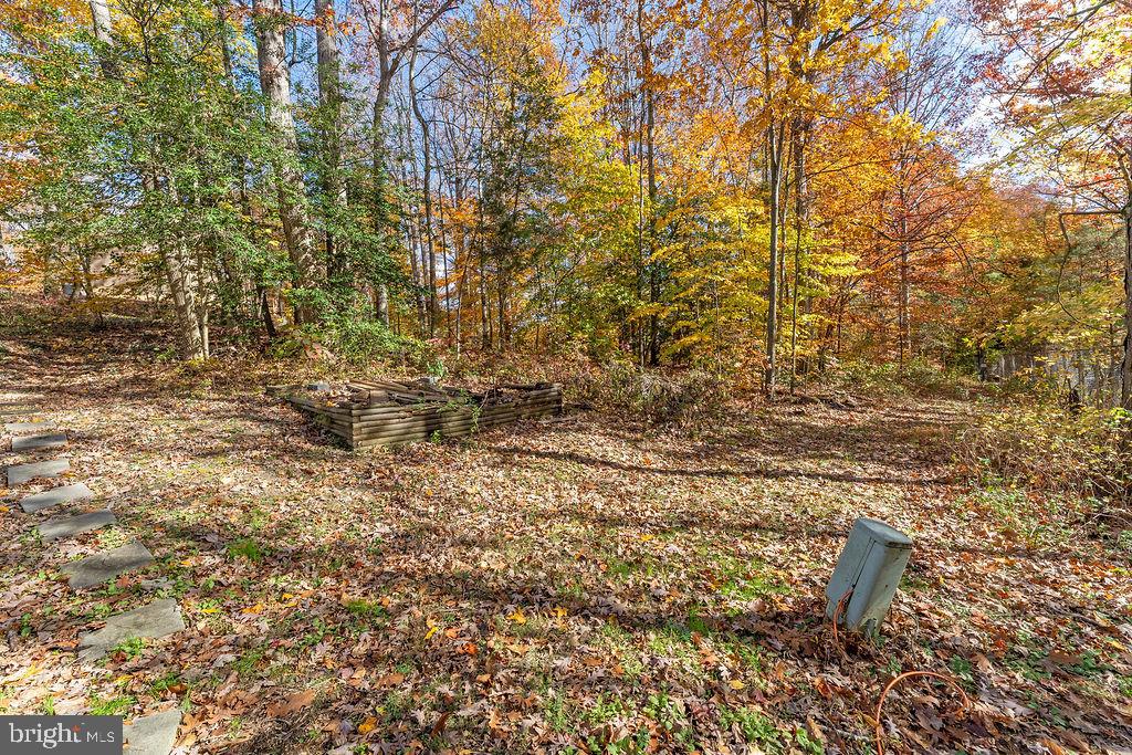 148 OAKWOOD DRIVE
