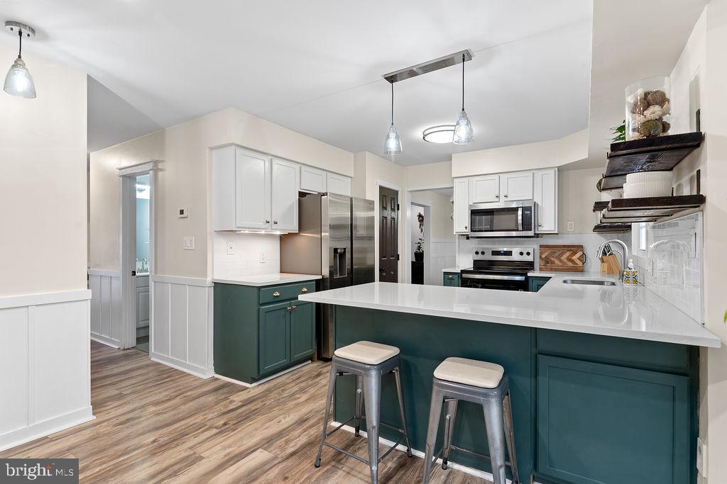 148 OAKWOOD DRIVE