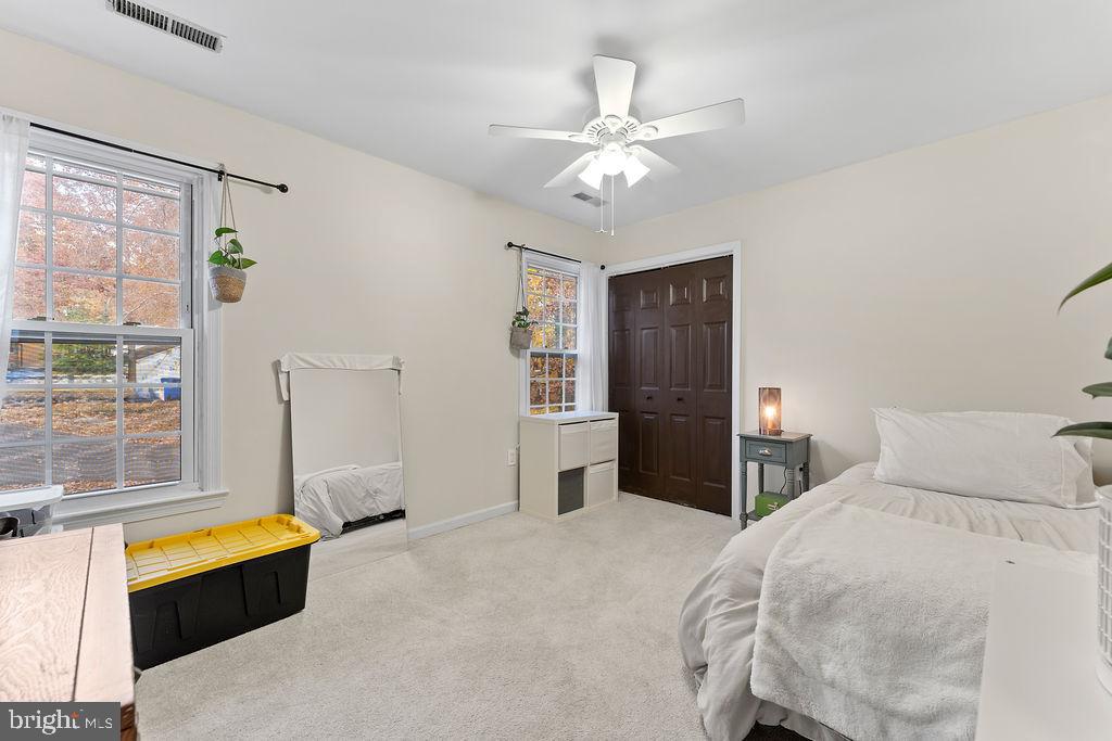 148 OAKWOOD DRIVE