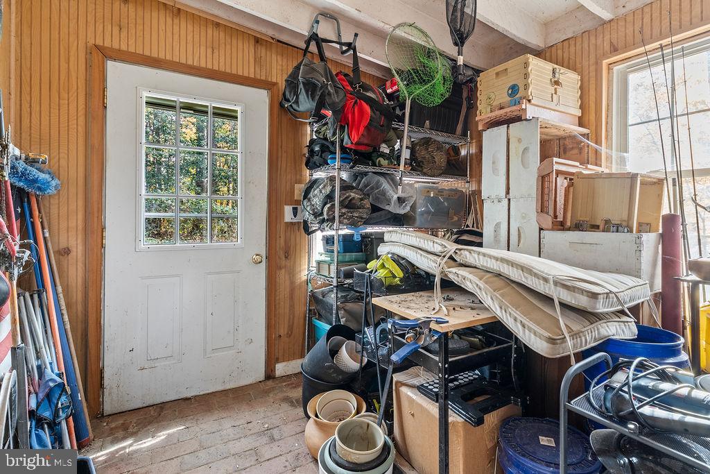 148 OAKWOOD DRIVE