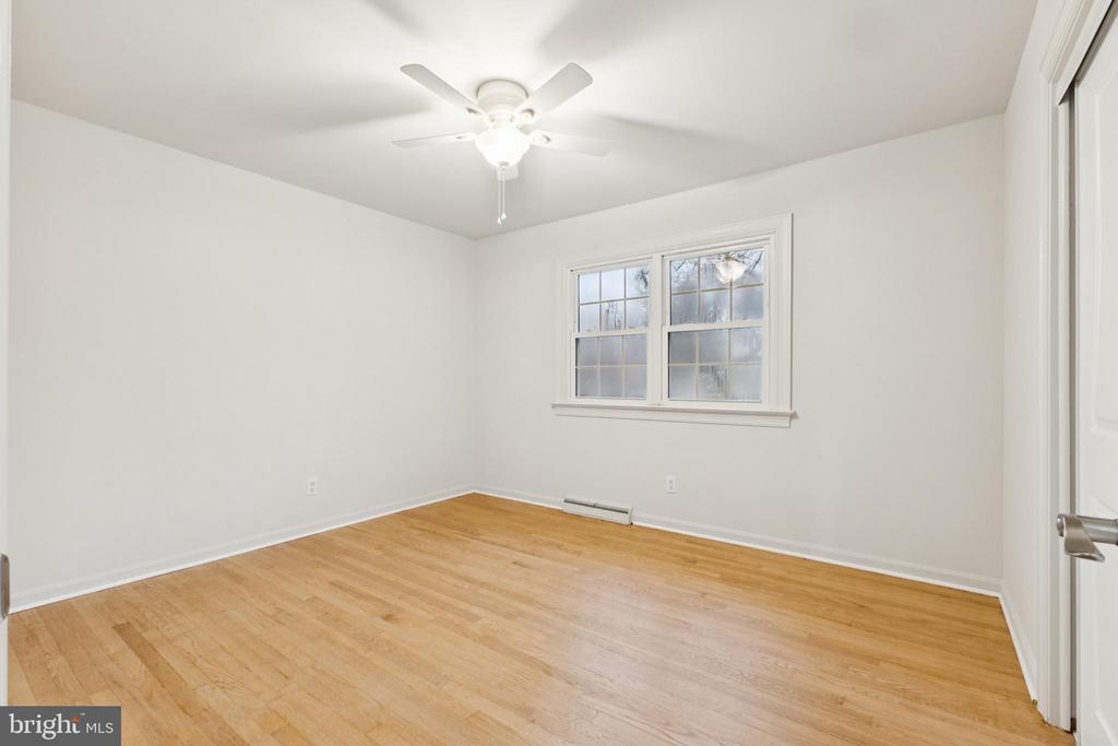 28 RIDGEMORE CIRCLE
